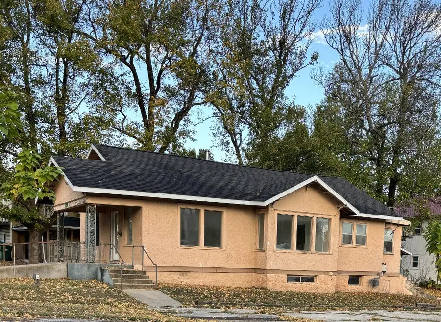 221 E State Street, Mountain Grove, MO 65711 - #2