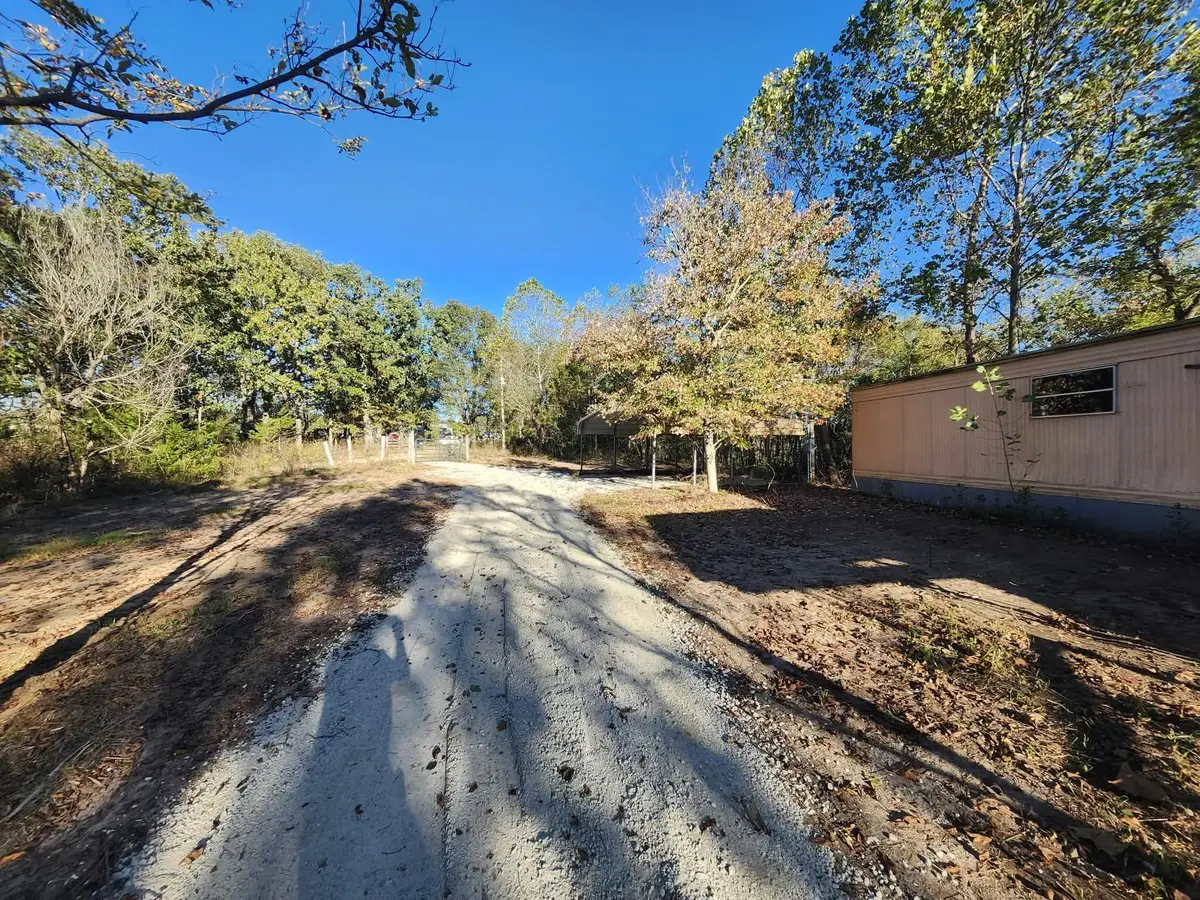 16490 Slutz Road, Elk Creek, MO 65464 - #1