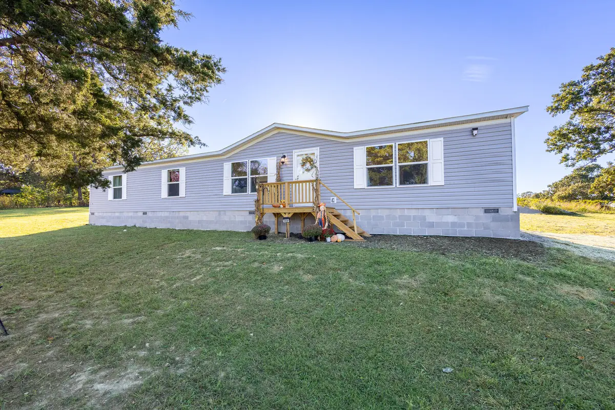 18581 Farm Road 1110, Cassville, MO 65625 - #1
