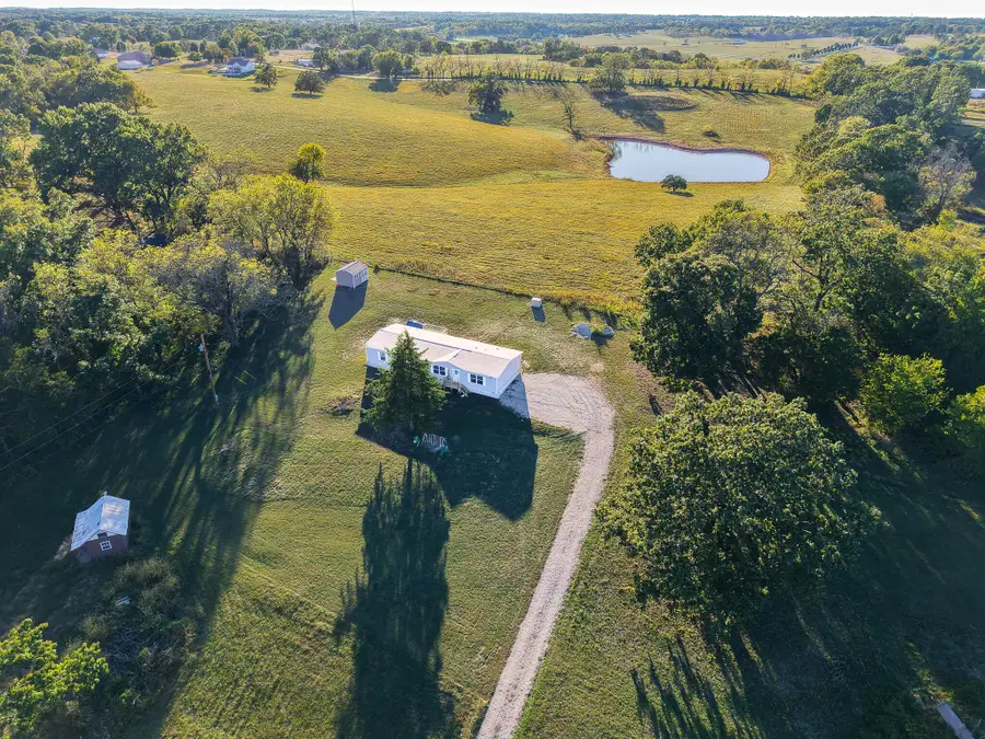 18581 Farm Road 1110, Cassville, MO 65625 - #2