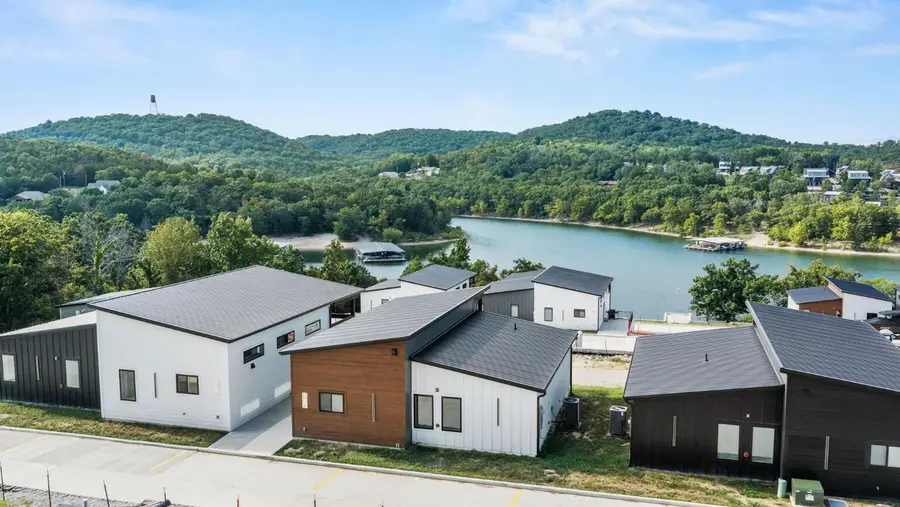 20 Teak Drive #15, Reeds Spring, MO 65737 - #2