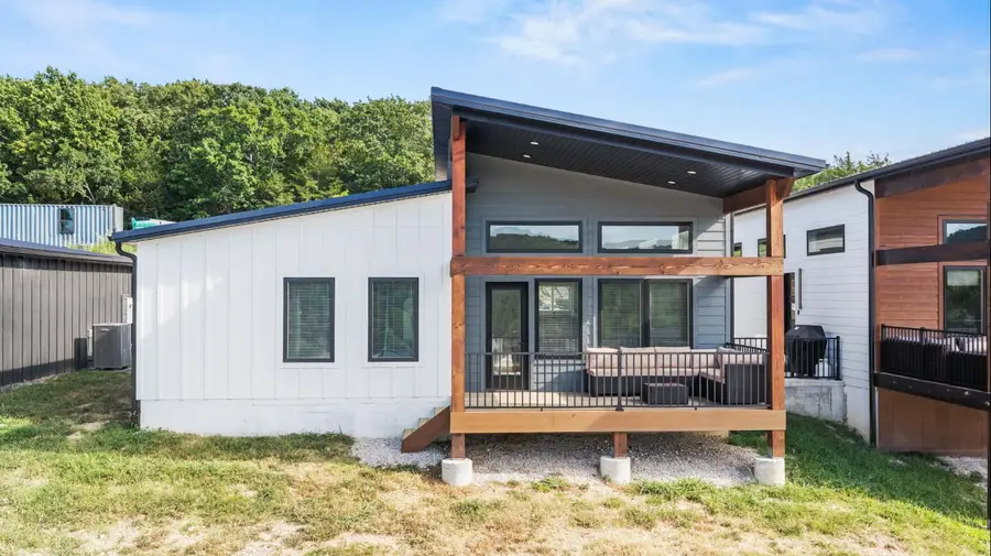 20 Teak Drive #15, Reeds Spring, MO 65737 - #3