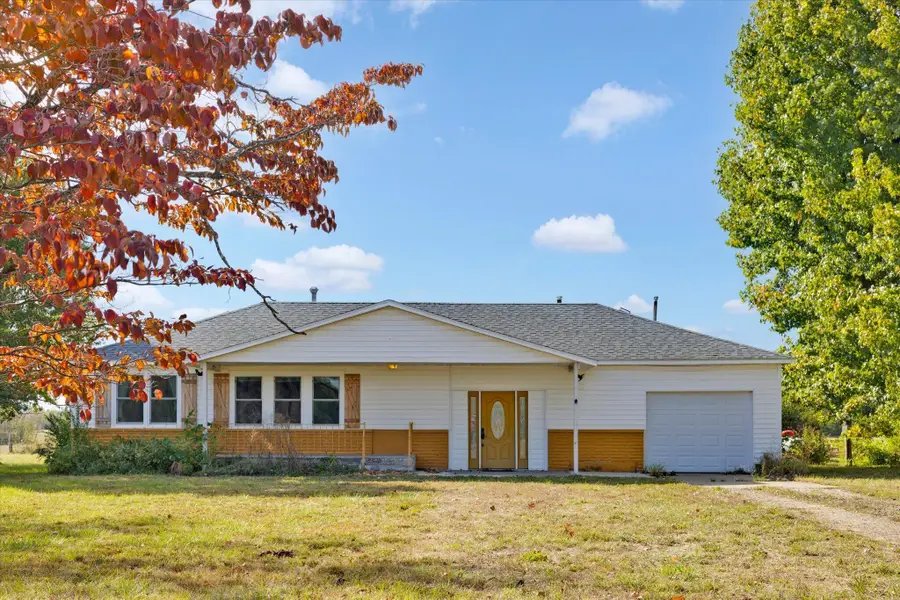 5825 Lawrence 1140, Miller, MO 65707 - #2