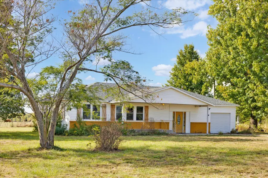 5825 Lawrence 1140, Miller, MO 65707 - #3