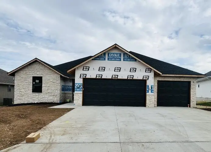 946 S Pindall Lane, Nixa, MO 65714 - #1