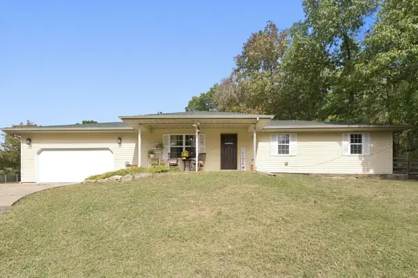 4097 State Highway K, Seymour, MO 65746