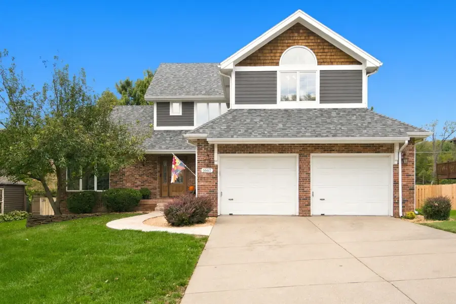 1667 S Woodbury Avenue, Springfield, MO 65809 - #3