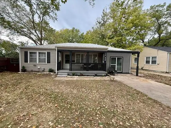 1743 S South Avenue, Springfield, MO 65807