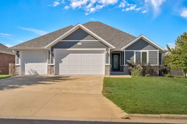 1309 S Appomattox Avenue, Republic, MO 65738