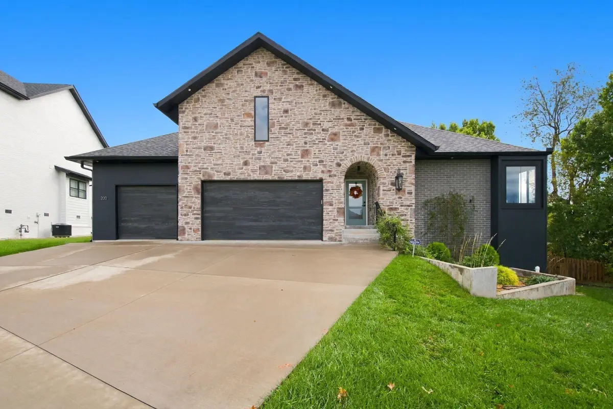 200 N Blarney Court, Nixa, MO 65714 - #1