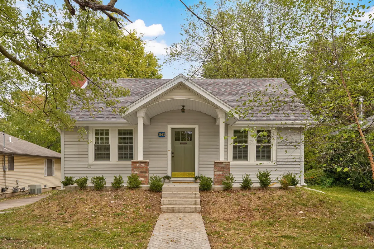 1141 E Meadowmere Street, Springfield, MO 65807 - #1