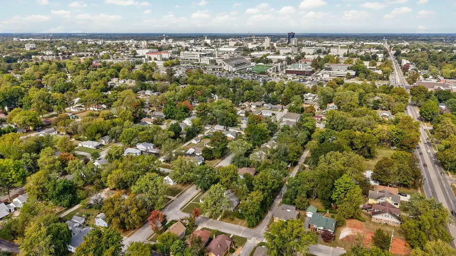 1141 E Meadowmere Street, Springfield, MO 65807 - #2
