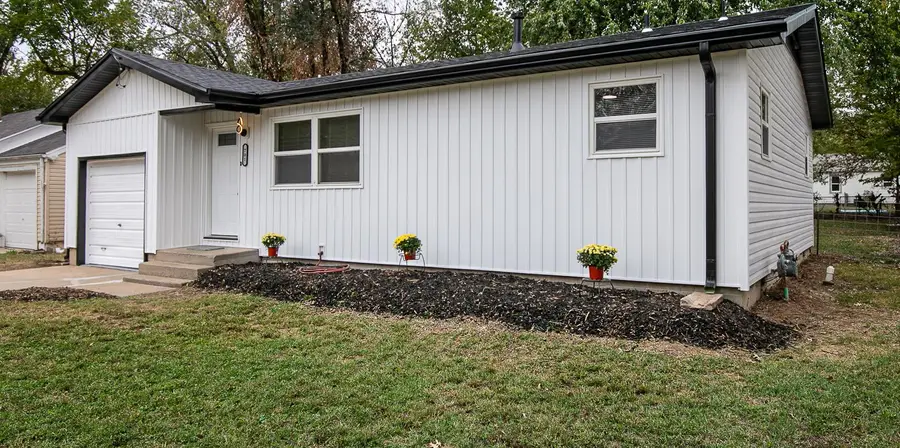 701 S Warren Avenue, Springfield, MO 65802 - #3