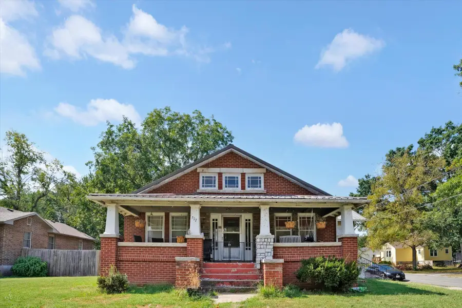 517 N Main Avenue, Bolivar, MO 65613 - #3