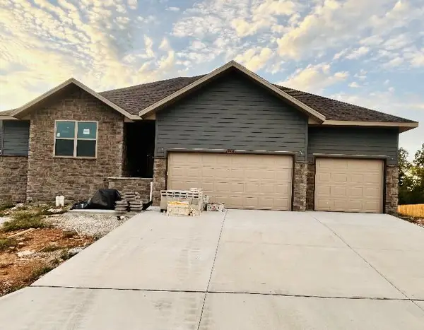 966 S Pindall Lane, Nixa, MO 65714