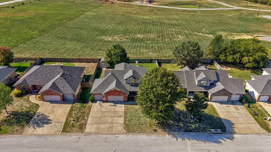 229 N Tierra Drive, Republic, MO 65738 - #3