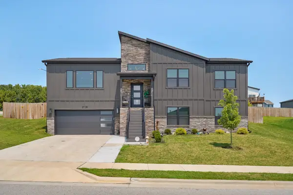 2709 W Pigeon Drive, Ozark, MO 65721