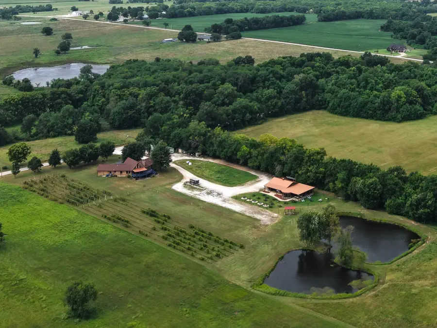 25695 Mulberry Road, Webb City, MO 64870 - #2