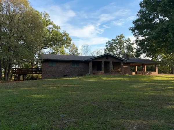 9023 State Highway 19, Winona, MO 65588