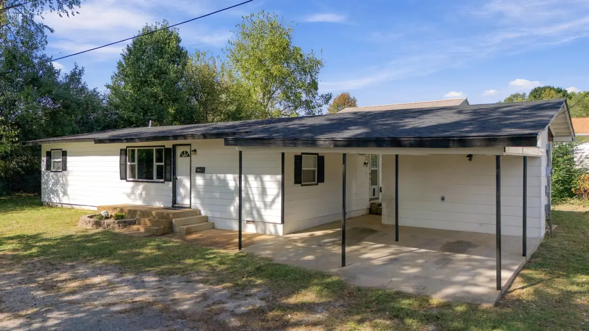 1021a N College Street, West Plains, MO 65775 - #1