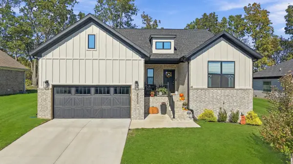 5529 E Wild Horse Drive, Springfield, MO 65802