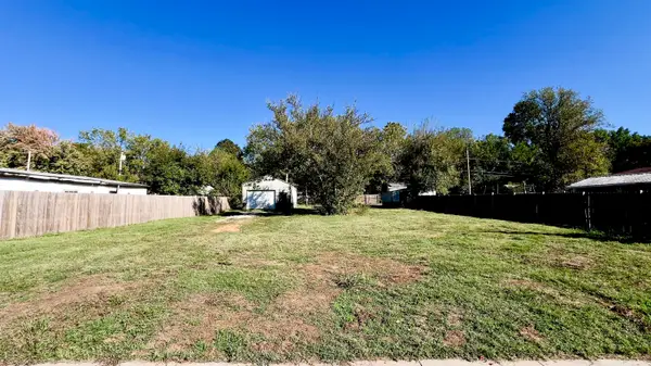 511 N Lincoln Avenue, Monett, MO 65708