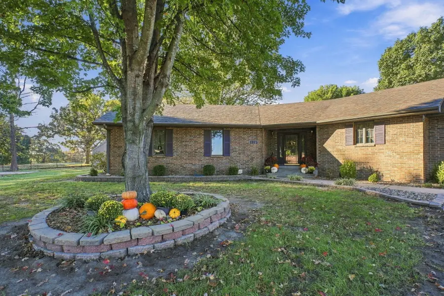 1315 W Blair Drive, Stockton, MO 65785 - #2