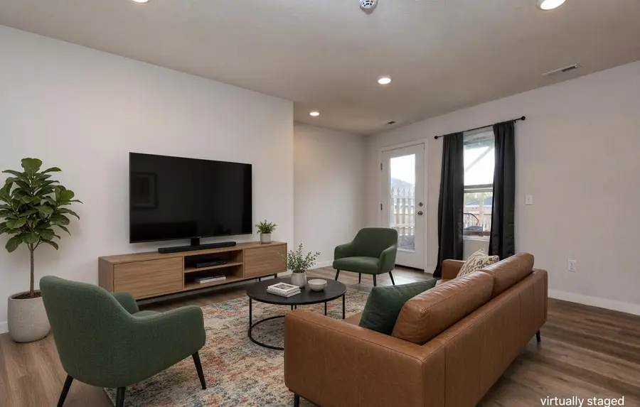 1510 E Macon Street, Republic, MO 65738 - #3