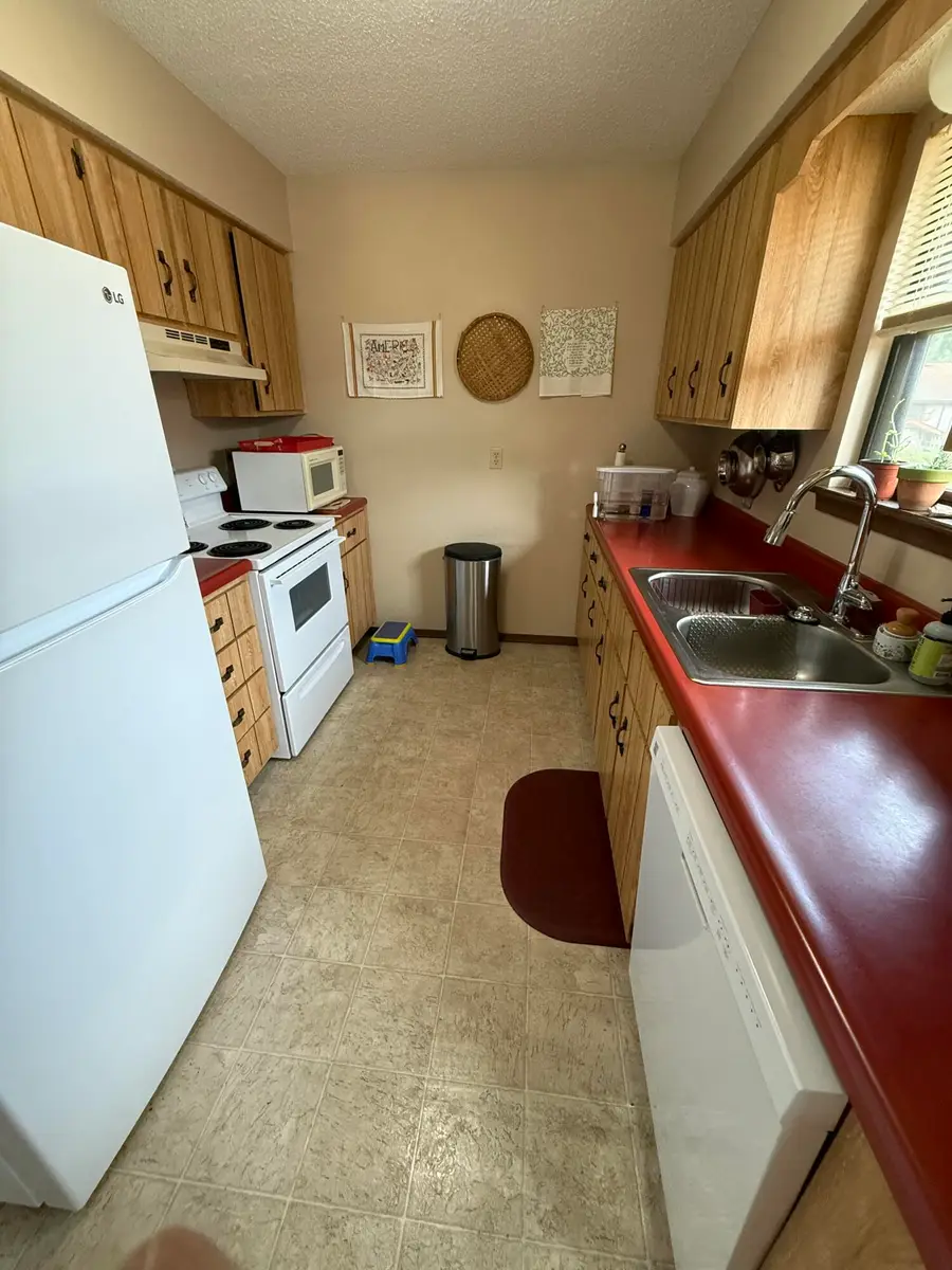3833-3835 W Sylvania Street, Springfield, MO 65807 - #3