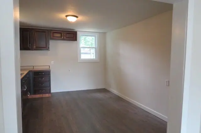 613 N Nettleton Avenue, Mansfield, MO 65704 - #3