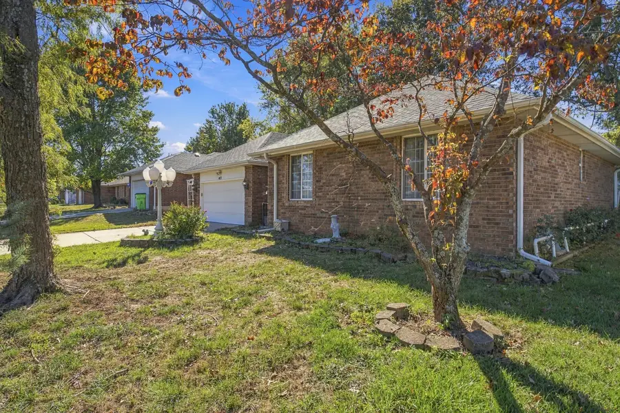 417 S Suburban Avenue, Springfield, MO 65802 - #3