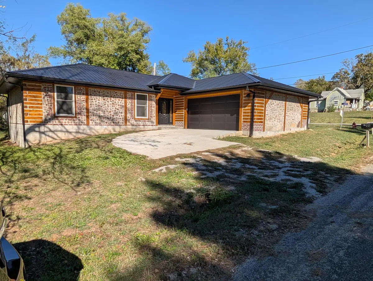 613 E Main Street, Humansville, MO 65674 - #1