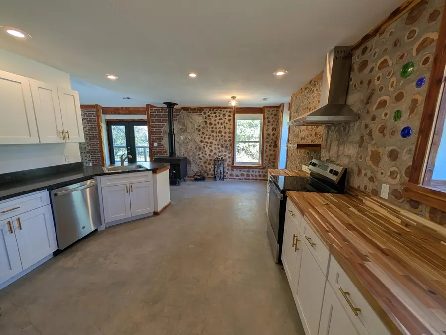 613 E Main Street, Humansville, MO 65674 - #3