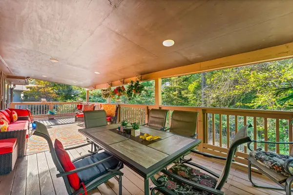 122 Stone Ridge Drive, Branson, MO 65616