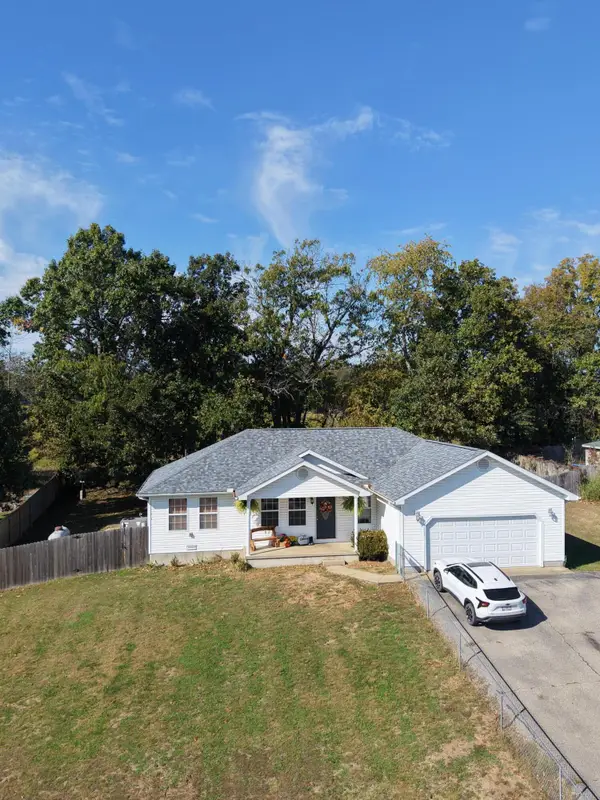 612 Michael Stihl Road, Mountain View, MO 65548