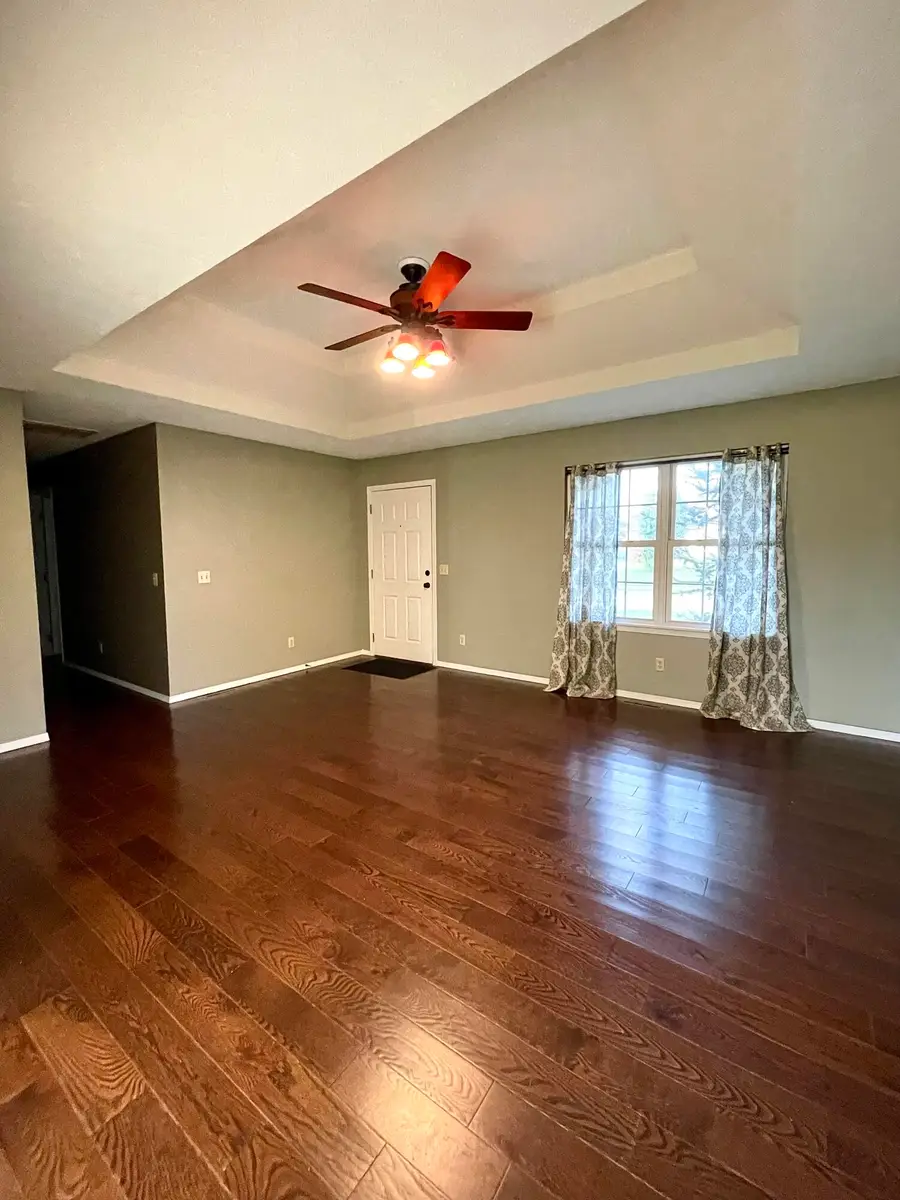 632 W Christine Lane, Republic, MO 65738 - #3