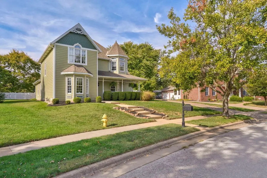 3753 S Forest Avenue, Springfield, MO 65807 - #2