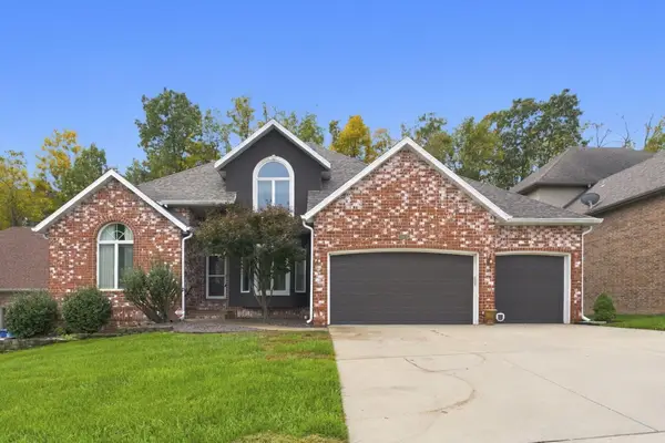 4868 E Utica Street, Springfield, MO 65809
