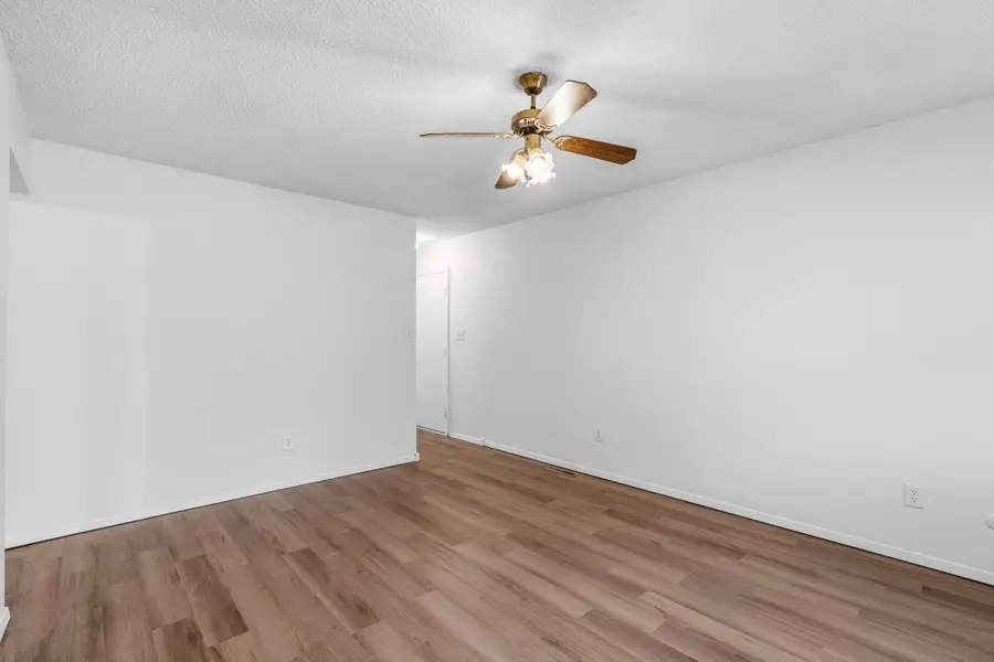 502 W Loren Street, Springfield, MO 65807 - #3