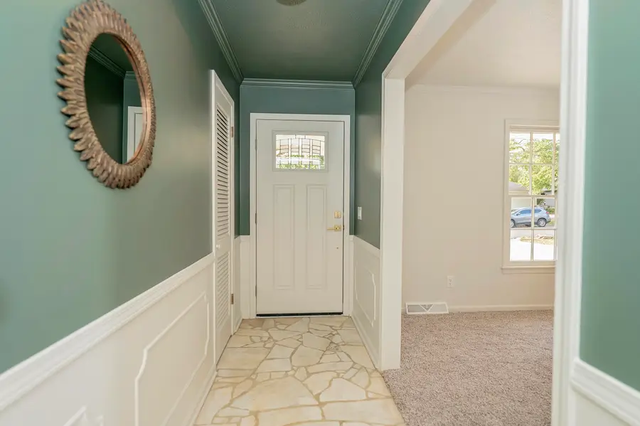 2149 E Montclair Street, Springfield, MO 65804 - #3