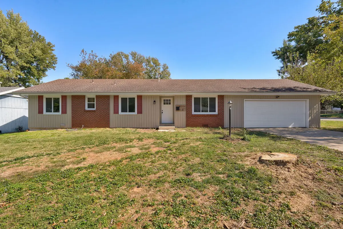 3560 S Ferguson Avenue, Springfield, MO 65807 - #1