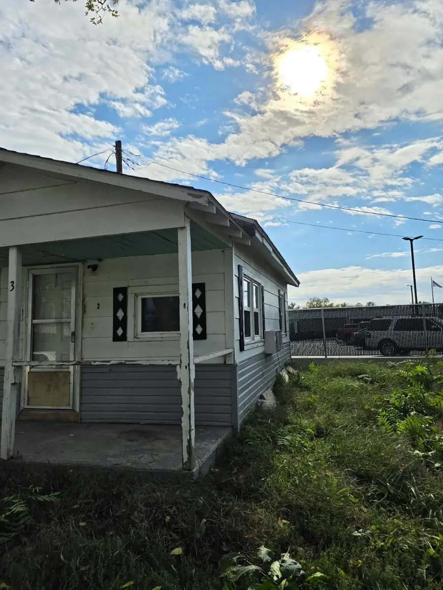 735 Main Street #Apt 3, Osceola, MO 64776 - #3