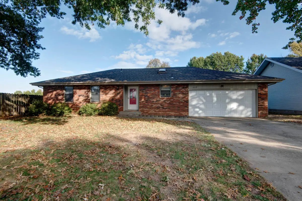 1849 W Katella Street, Springfield, MO 65807 - #1