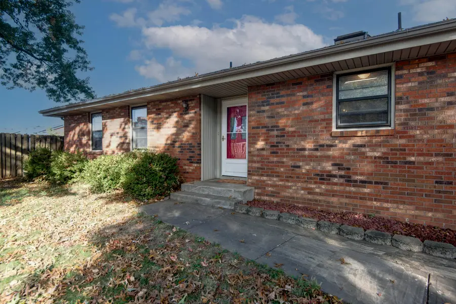 1849 W Katella Street, Springfield, MO 65807 - #2