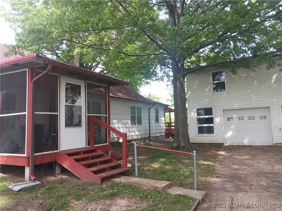 4102 E, 32nd. Street, Sedalia, MO 65301 - #2