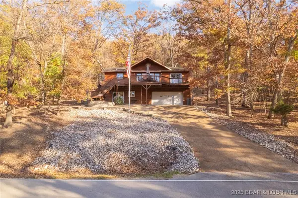 290 Comanche Road, Lake Ozark, MO 65049