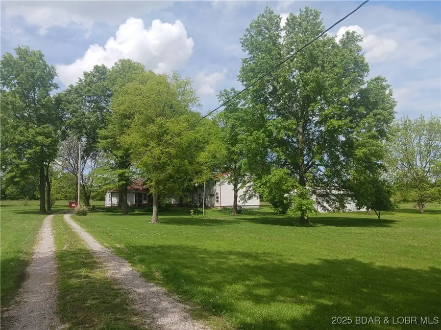 4102 E, 32nd. Street, Sedalia, MO 65301 - #2
