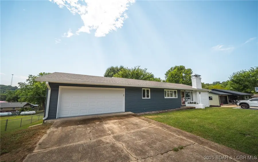 307 Ellis Avenue, Waynesville, MO 65583 - Image #2