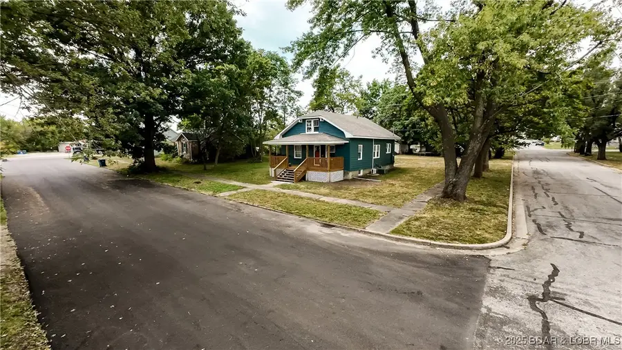 301 Locust Street, Eldon, MO 65026 - Image #3