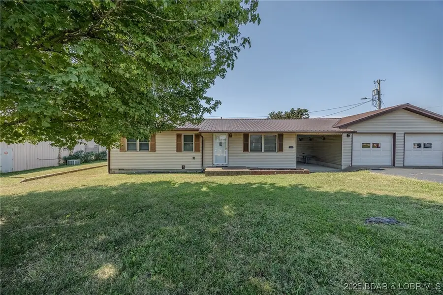 106 Zeigenbein Road, Saint Robert, MO 65584 - Image #2